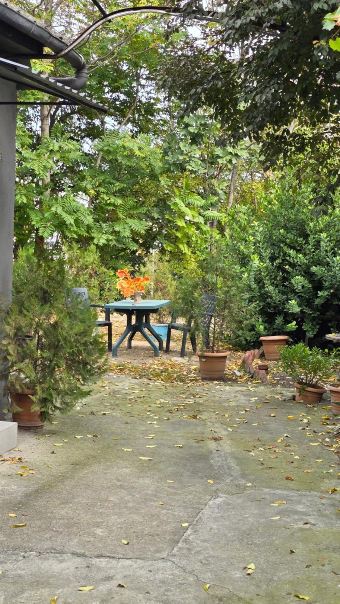 Guesthouse Family Tbilisi Exterior foto